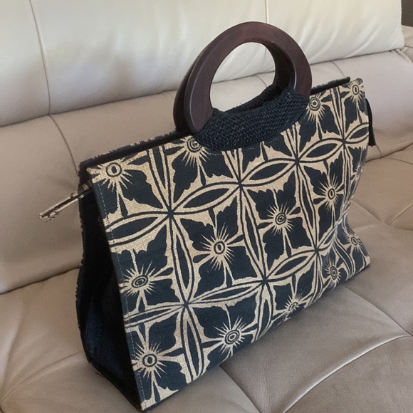 Satchel Bag - Picture 2 of 12